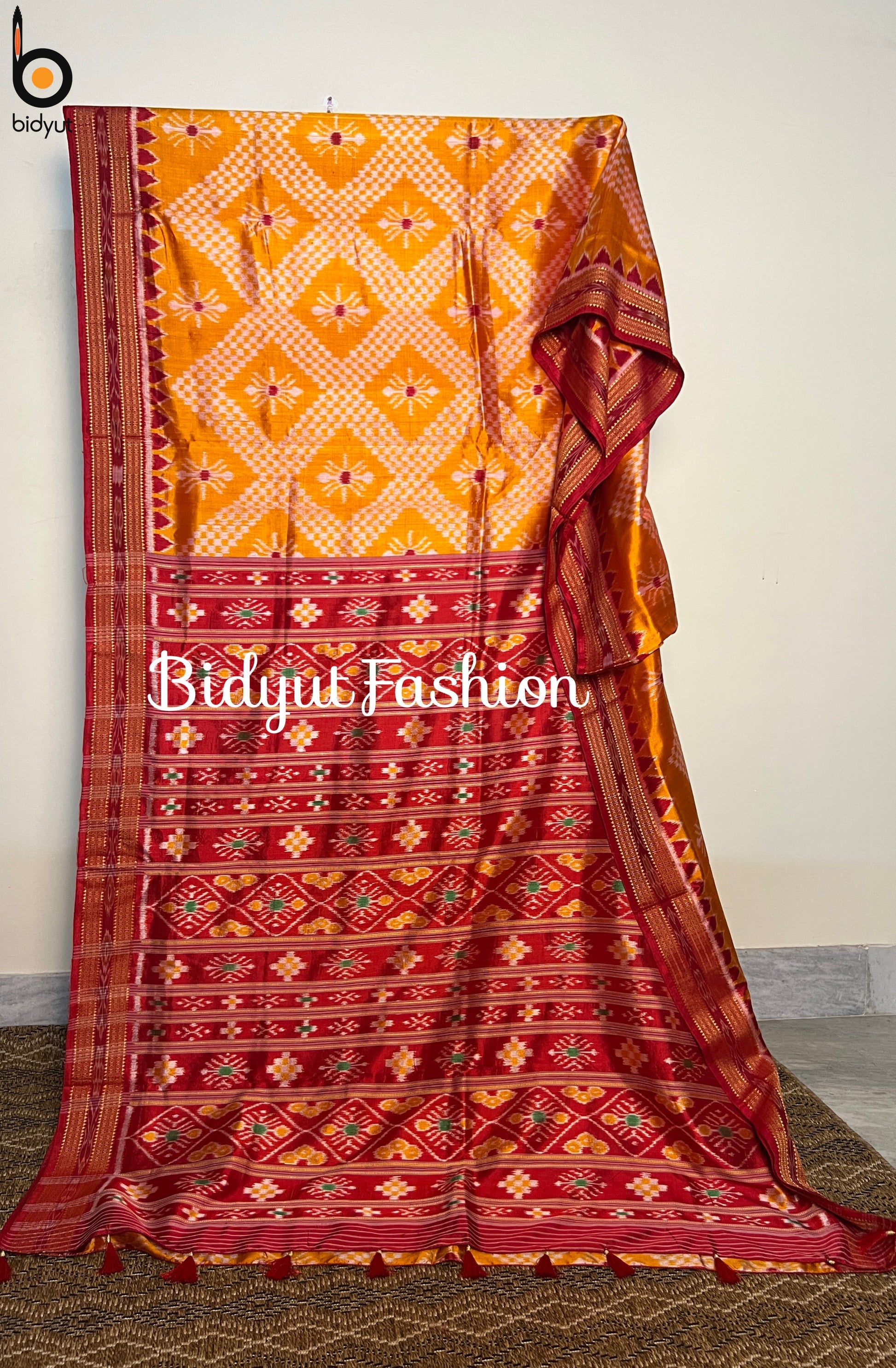 Odisha handloom Nuapatna | Ikat Silk Saree - Bidyut Fashion