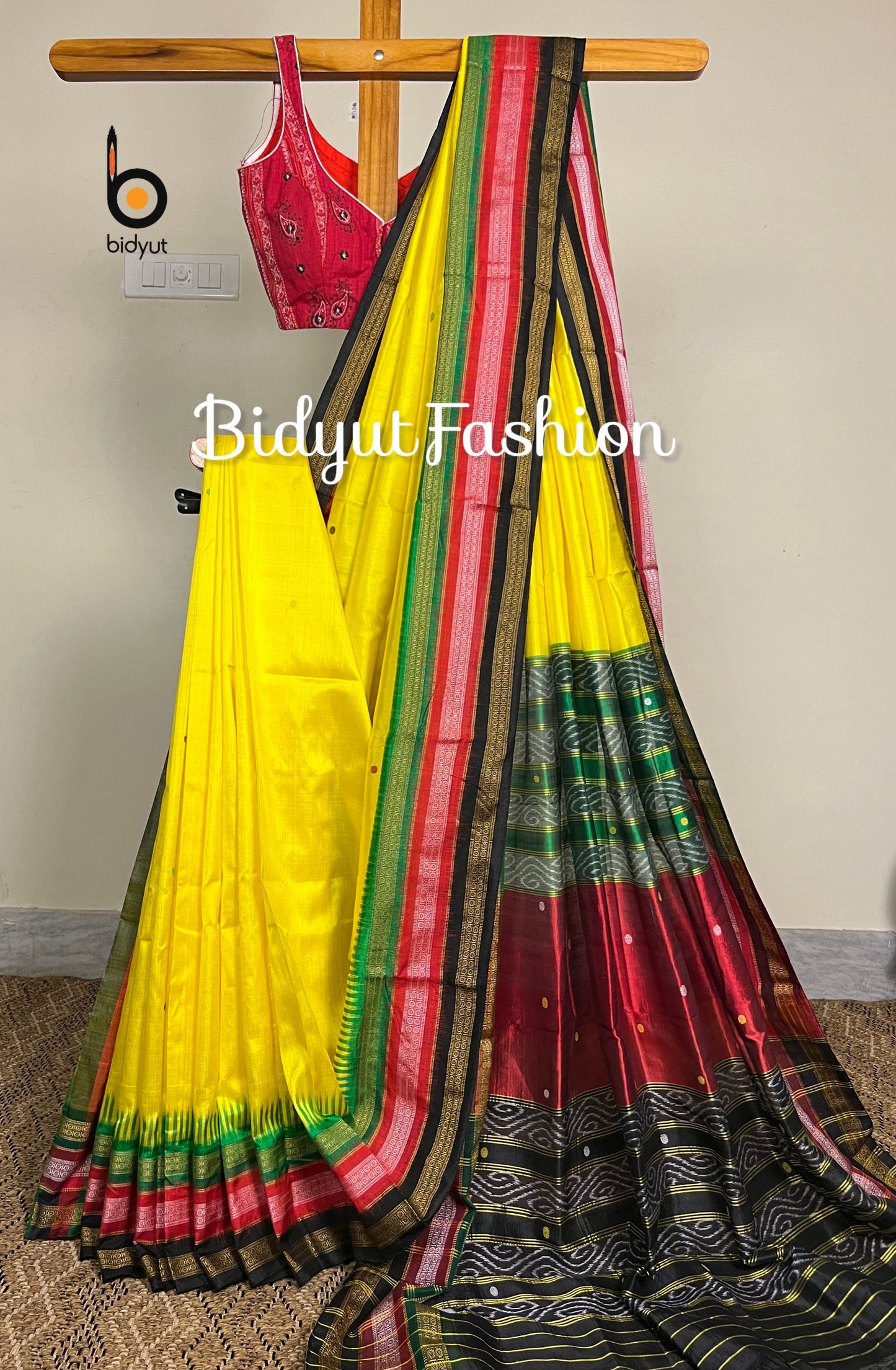 Odisha handloom Kathiphera Khandua Ikat Silk Saree yellow color - Bidyut Fashion