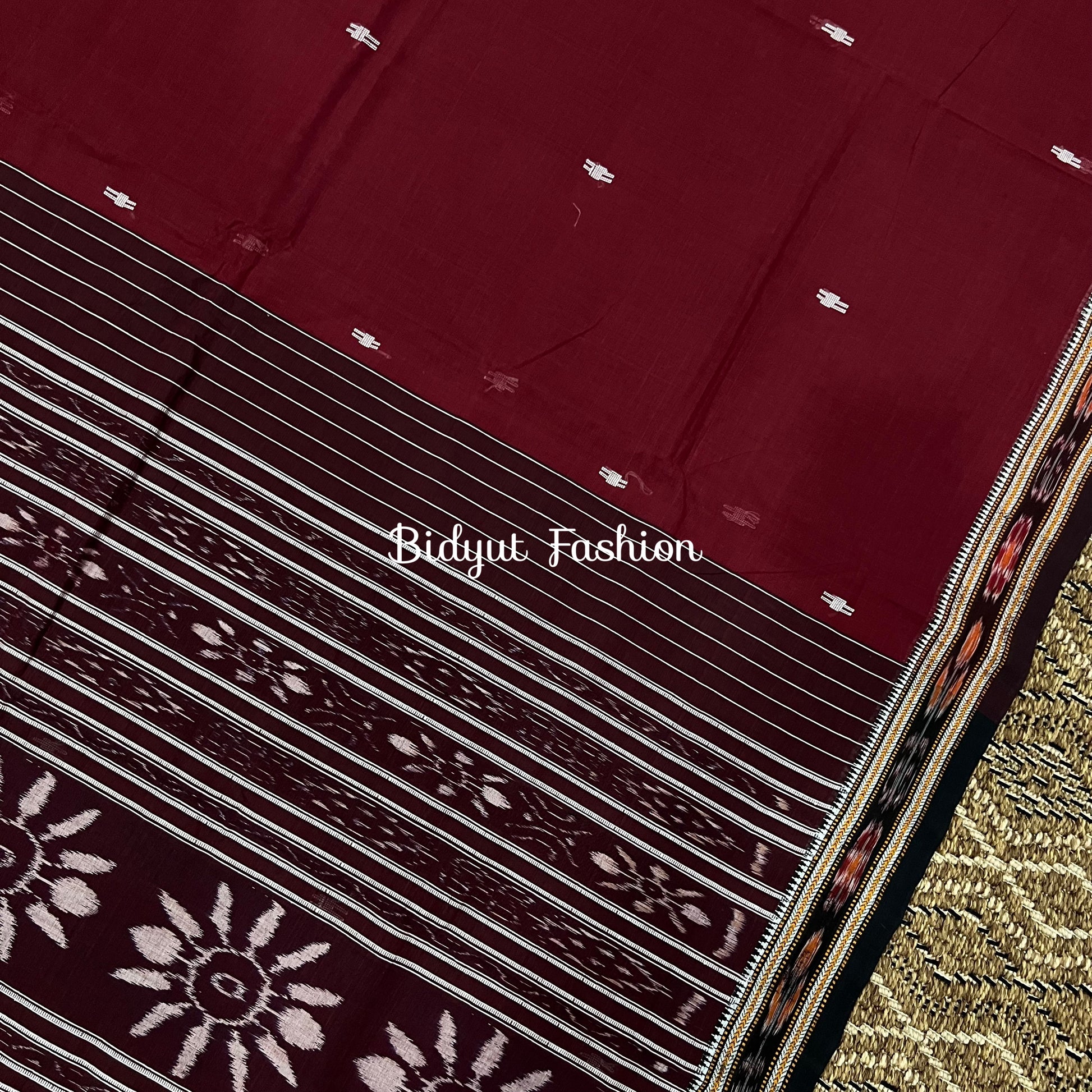 Exquisite Odisha Handloom Maroon color Suta Luga Ikat Cotton Saree - Unveiling the Artistry of Traditional Weaving - Bidyut Fashion