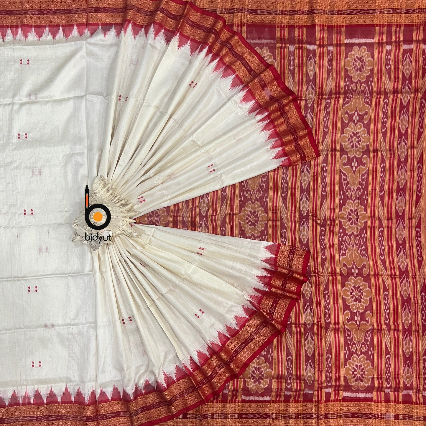 Odisha handloom Ikat Khandua Silk Saree