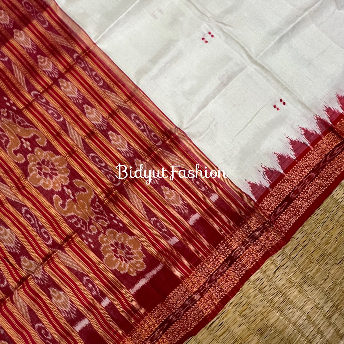 Odisha handloom Ikat Khandua Silk Saree