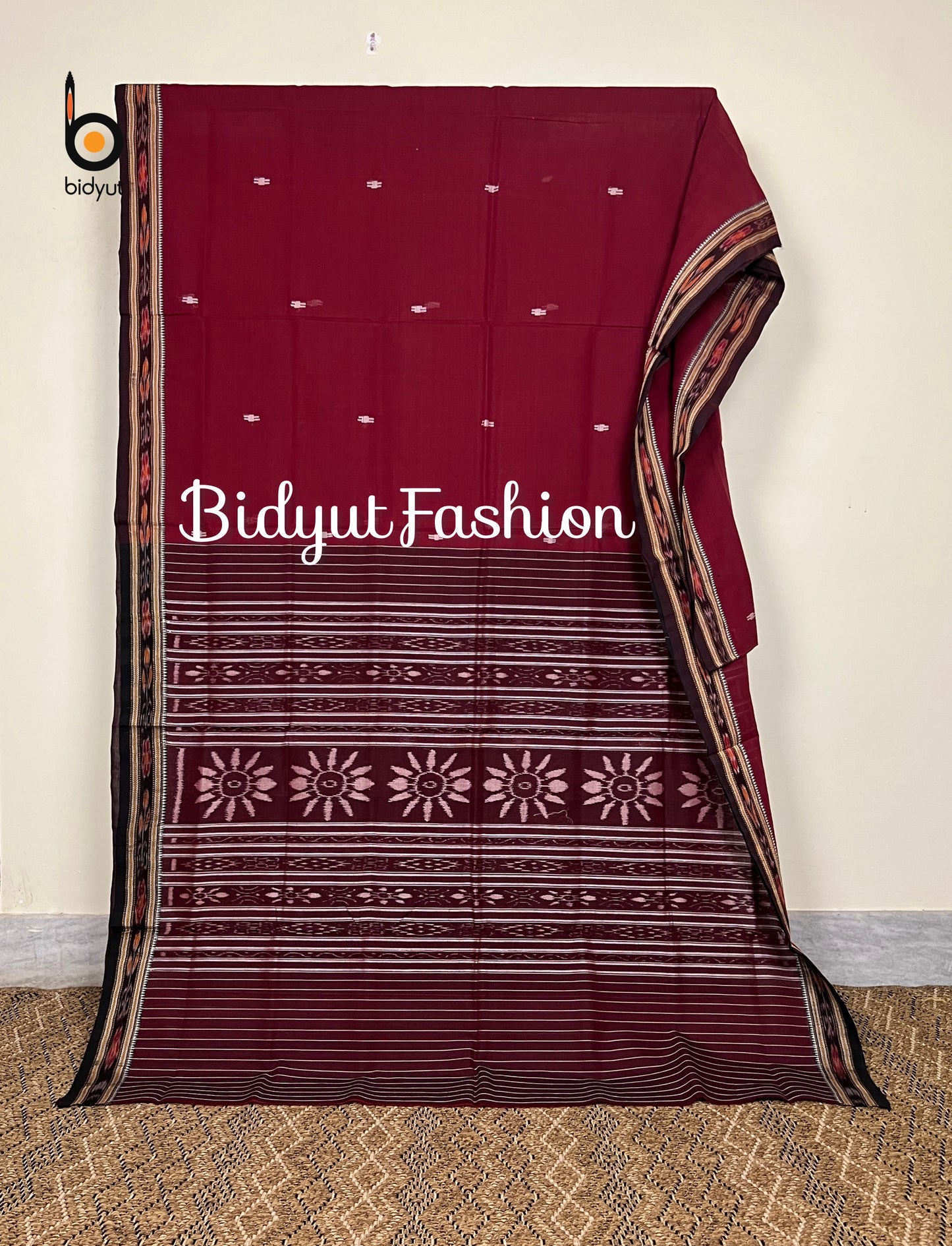 Exquisite Odisha Handloom Maroon color Suta Luga Ikat Cotton Saree - Unveiling the Artistry of Traditional Weaving - Bidyut Fashion