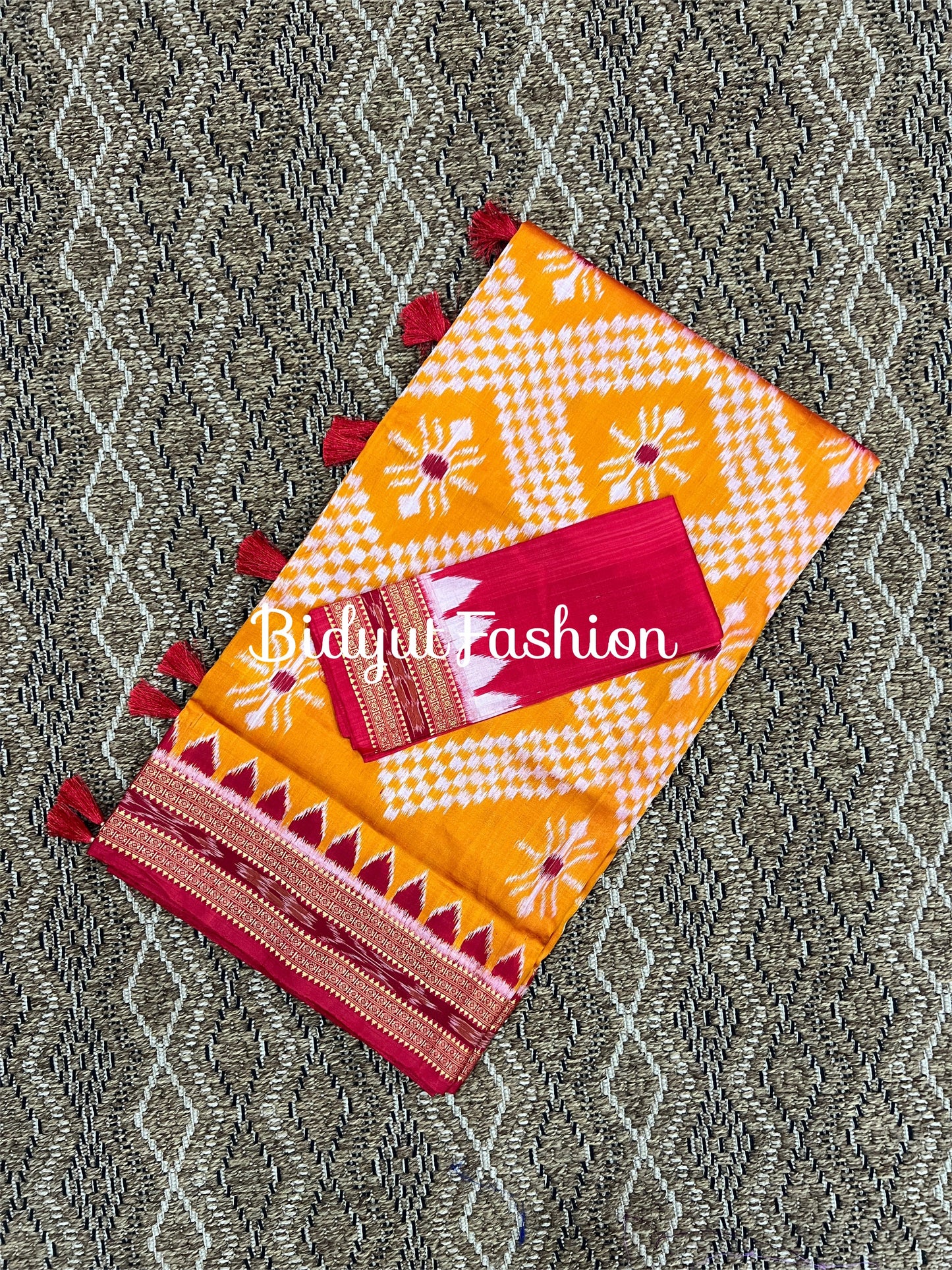 Odisha handloom Nuapatna | Ikat Silk Saree - Bidyut Fashion