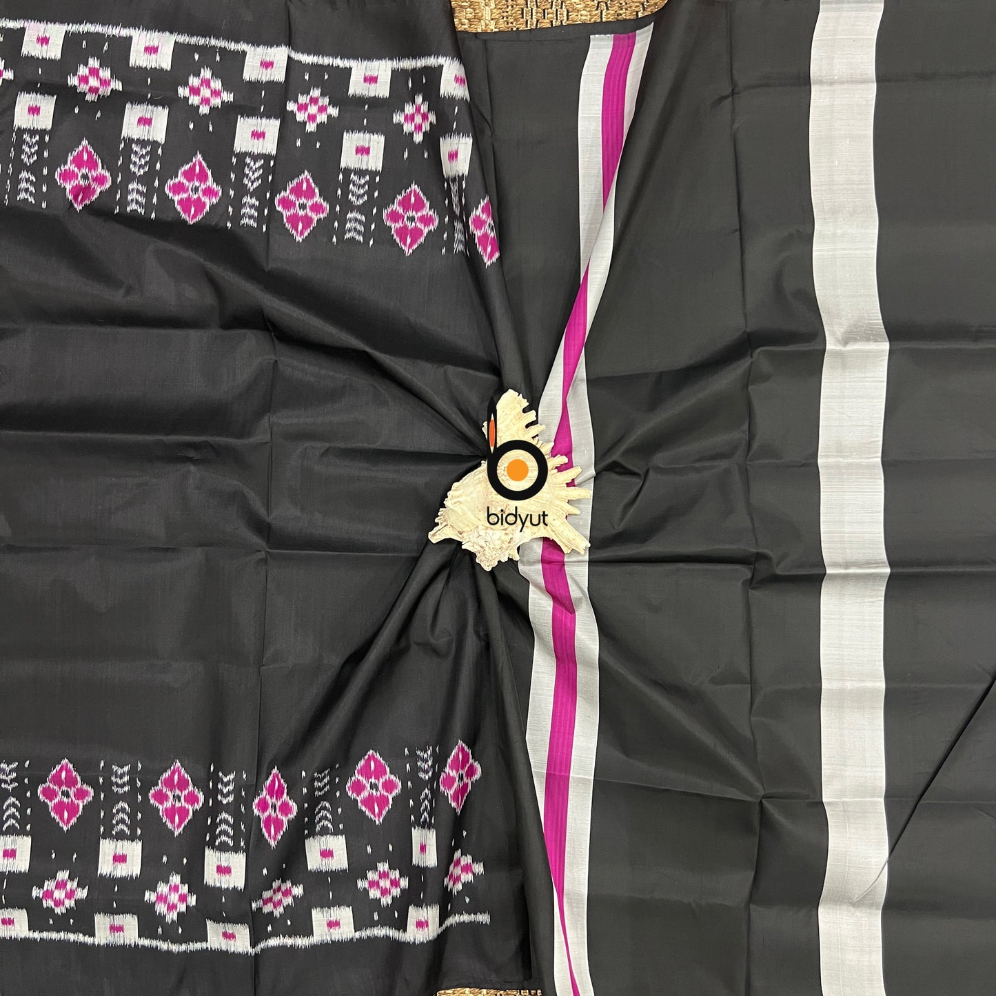 Odisha handloom Nuapatna Khandua Ikat Silk Saree