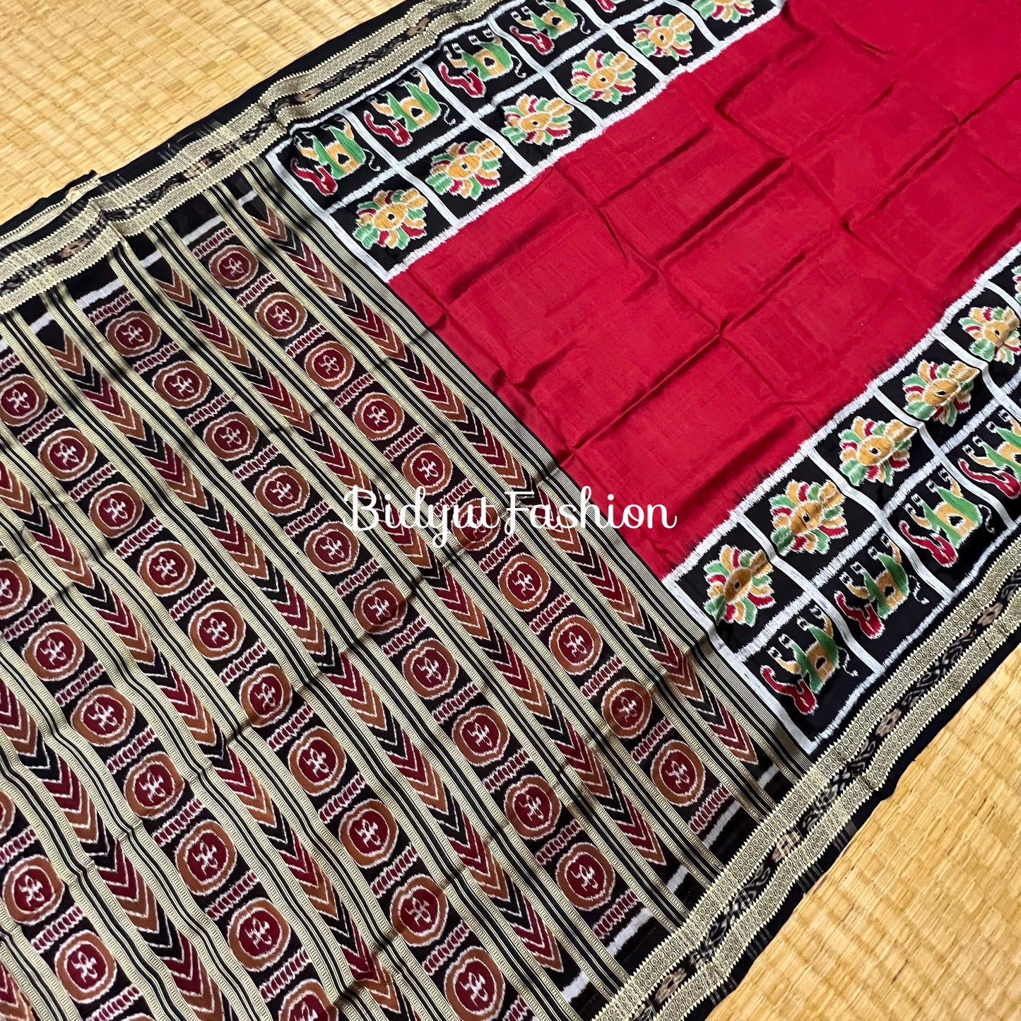 Exquisite Red  Nabakothi | Nuapatna Ikat Khandua Sarees | Odisha Handloom Collection at Bidyut Fashion House - Bidyut Fashion