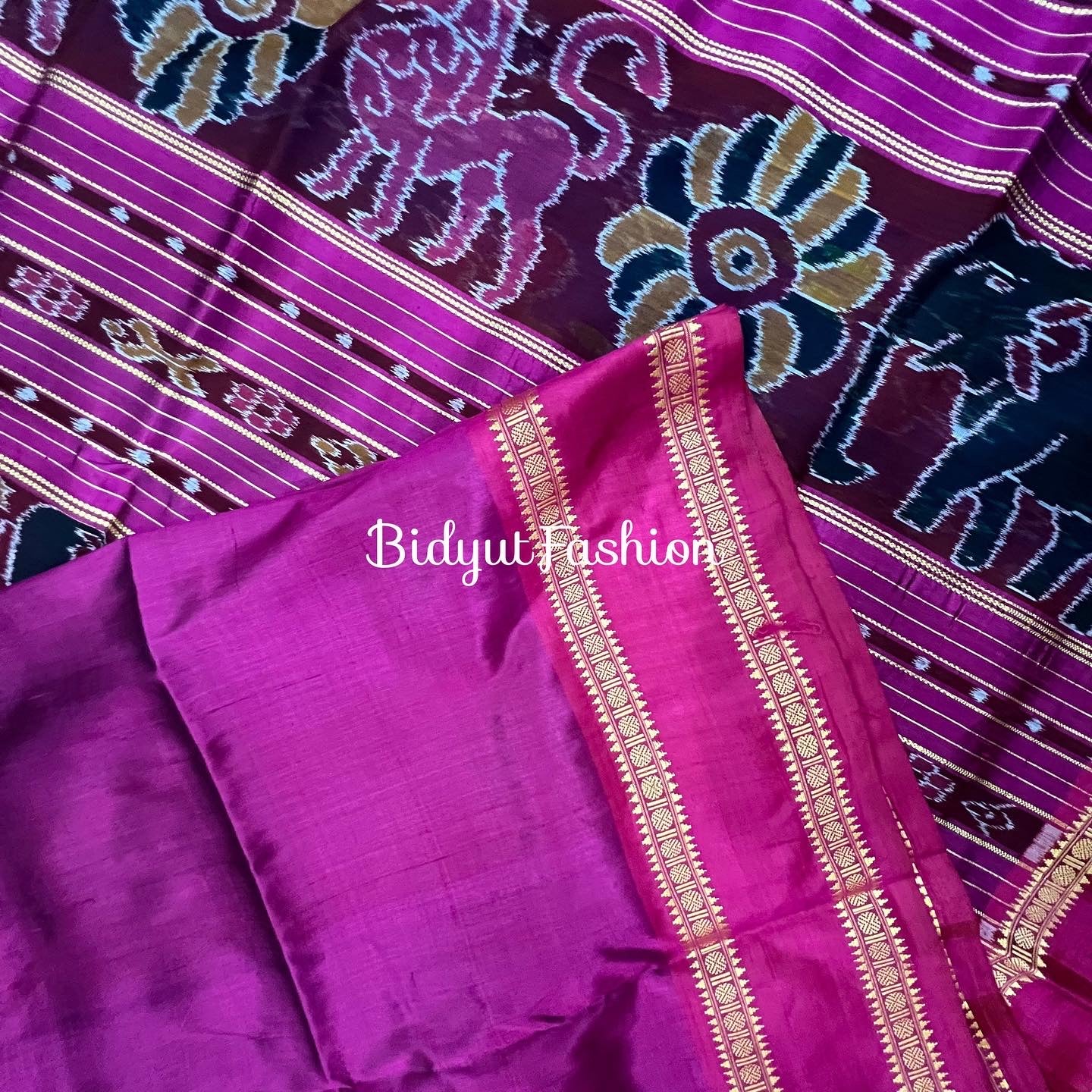 Lotus Motif Handloom Saree with border